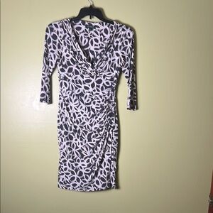 Ralph Lauren Black and White V-Neck Bodycon Dress size 6.